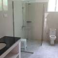Guest room bathroom
